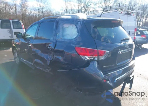 2014 Nissan Pathfinder Platinum z USA, uszkodzony, nr VIN 5N1AR2MM6EC724425